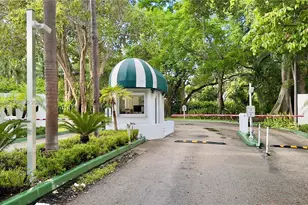 770 NE 69th St, Miami, FL 33138 - Photo 22