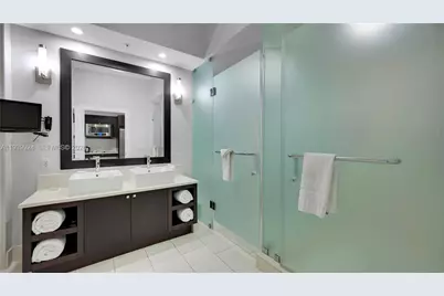 5300 NW 87th Ave #1510, Doral, FL 33178 - Photo 8