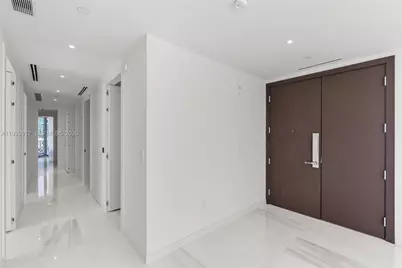 300 Biscayne Blvd Way #4207, Miami, FL 33131 - Photo 42