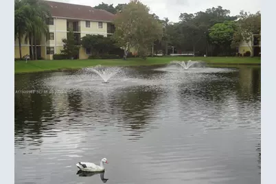 10125 W Sunrise Blvd #104, Plantation, FL 33322 - Photo 28