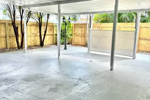 220 W 68th St, Hialeah, FL 33014 - Photo 24