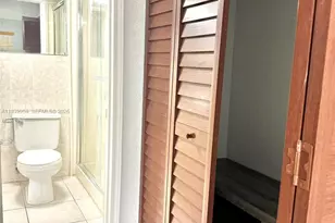 220 W 68th St, Hialeah, FL 33014 - Photo 18