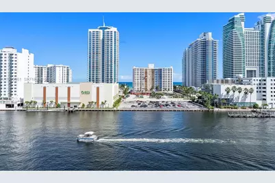 600 Parkview Dr #810, Hallandale Beach, FL 33009 - Photo 1