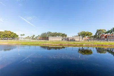 3990 NW 42nd Ave #106, Lauderdale Lakes, FL 33319 - Photo 36