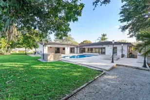 8363 SW 98th St, Miami, FL 33156 - Photo 14