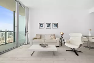 888 Biscayne Blvd, Miami, FL 33132 - Photo 12