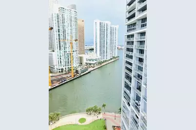 475 Brickell Ave #2014, Miami, FL 33131 - Photo 12