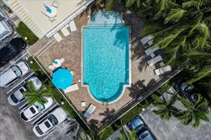 2426 SE 17th St, Fort Lauderdale, FL 33316 - Photo 2