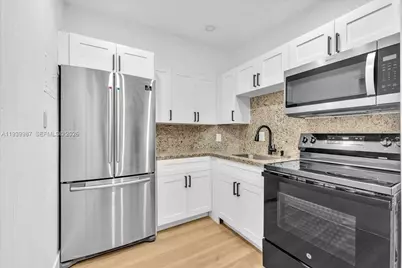 2426 SE 17th St #110A, Fort Lauderdale, FL 33316 - Photo 18