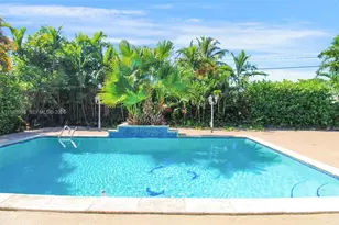 8230 SW 30th St, Miami, FL 33155 - Photo 22