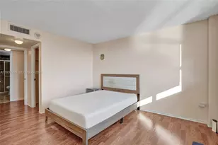 1833 S Ocean Dr, Hallandale Beach, FL 33009 - Photo 26