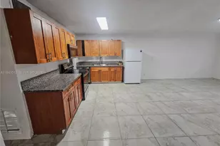 5615 NW 27th Ct, Lauderhill, FL 33313 - Photo 2