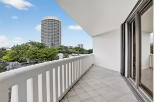 3000 Island Blvd, Aventura, FL 33160 - Photo 42