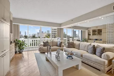 3000 Island Blvd #502, Aventura, FL 33160 - Photo 4