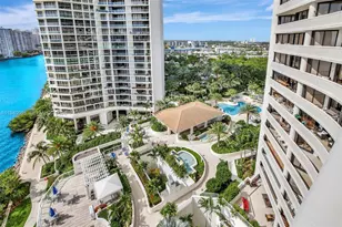 3000 Island Blvd, Aventura, FL 33160 - Photo 46