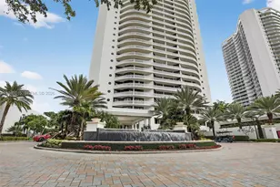 3000 Island Blvd, Aventura, FL 33160 - Photo 74