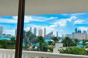 3000 Island Blvd, Aventura, FL 33160 - Photo 2