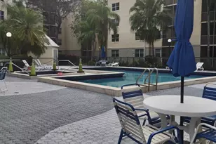 8160 Geneva Ct, Doral, FL 33166 - Photo 26