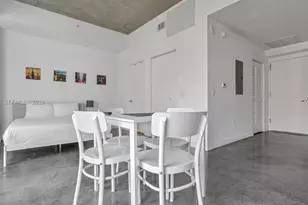 151 SE 1st St, Miami, FL 33131 - Photo 4