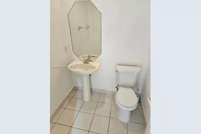 2160 NE 37th Rd #2160, Homestead, FL 33033 - Photo 4