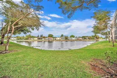 9587 Weldon Circle #B205, Tamarac, FL 33321 - Photo 32