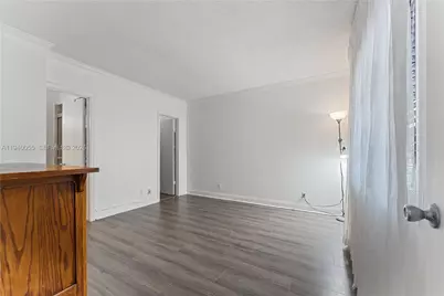 2426 SE 17th Cswy #101A, Fort Lauderdale, FL 33316 - Photo 12