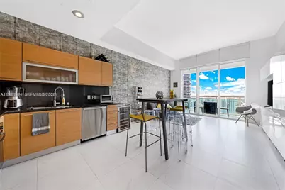 951 Brickell Av #PH4109, Miami, FL 33131 - Photo 4