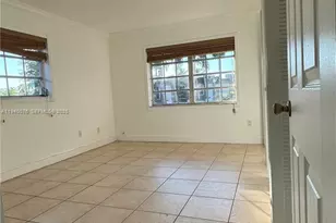 8650 SW 109th Ave, Miami, FL 33173 - Photo 12