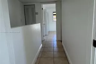 8650 SW 109th Ave, Miami, FL 33173 - Photo 18