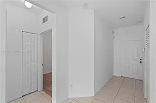 1564 SW 2nd St, Homestead, FL 33030 - Photo 12