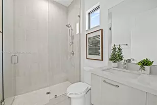 8272 Central Park Blvd, Doral, FL 33166 - Photo 20