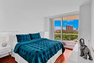 7000 Island Blvd, Aventura, FL 33160 - Photo 4