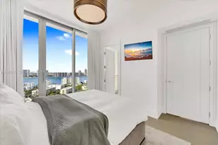 17975 Collins Ave, Sunny Isles Beach, FL 33160 - Photo 26