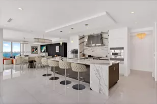 17975 Collins Ave, Sunny Isles Beach, FL 33160 - Photo 10