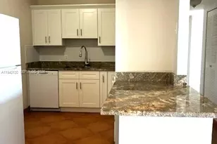 2500 NE 135th St, North Miami, FL 33181 - Photo 8