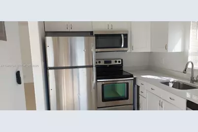3000 NW 5th Ter #136, Pompano Beach, FL 33064 - Photo 2