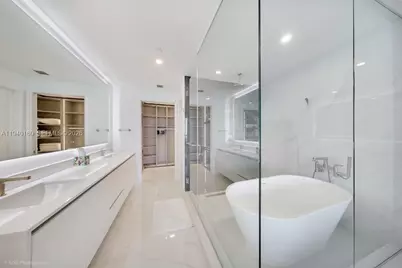 700 NE 24 St #1403, Miami, FL 33137 - Photo 10