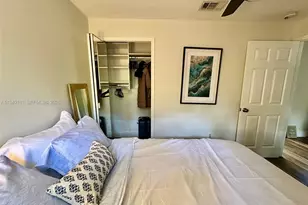 1710 NE 5th Ct, Fort Lauderdale, FL 33301 - Photo 10