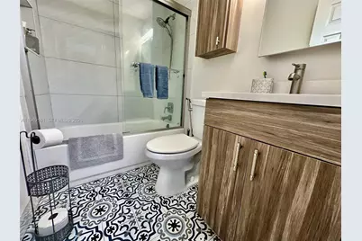 1710 NE 5th Ct #1712, Fort Lauderdale, FL 33301 - Photo 16