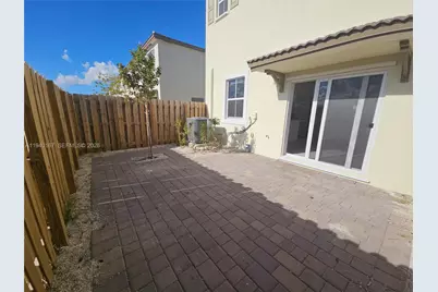 2530 SE 29th St #., Homestead, FL 33035 - Photo 6