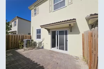 2530 SE 29th St #., Homestead, FL 33035 - Photo 4