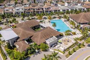 4714 NW 84th Ct, Doral, FL 33166 - Photo 10