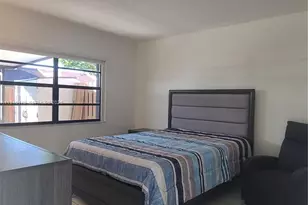 1340 SW 135th Ct, Miami, FL 33184 - Photo 10