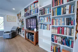 421 SW 14th Ct, Fort Lauderdale, FL 33315 - Photo 4