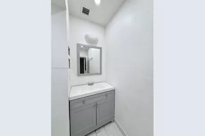 1332 NE 177th St #0, North Miami Beach, FL 33162 - Photo 18