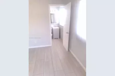 245 E Parkway, Other City - In The State Of Florida, FL 33904 - Photo 6