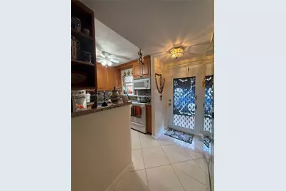 9041 Sunrise Lakes Blvd #207, Sunrise, FL 33322 - Photo 4