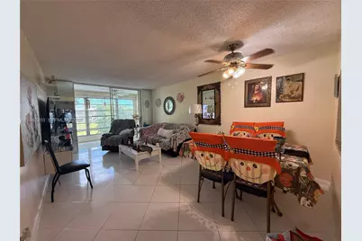 9041 Sunrise Lakes Blvd #207, Sunrise, FL 33322 - Photo 12