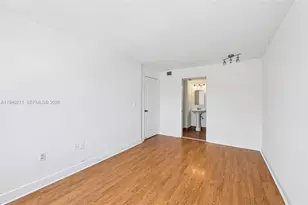 1740 NW N River Dr, Miami, FL 33125 - Photo 12