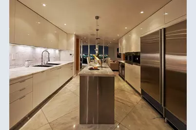 1643 Brickell Ave #2902, Miami, FL 33129 - Photo 12